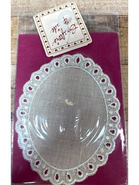 Oval 28-Count Linen With Lace Edge 4X5 For Stitch & Attach To Towels Pillows